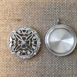 Origami Owl Sentiments living locket